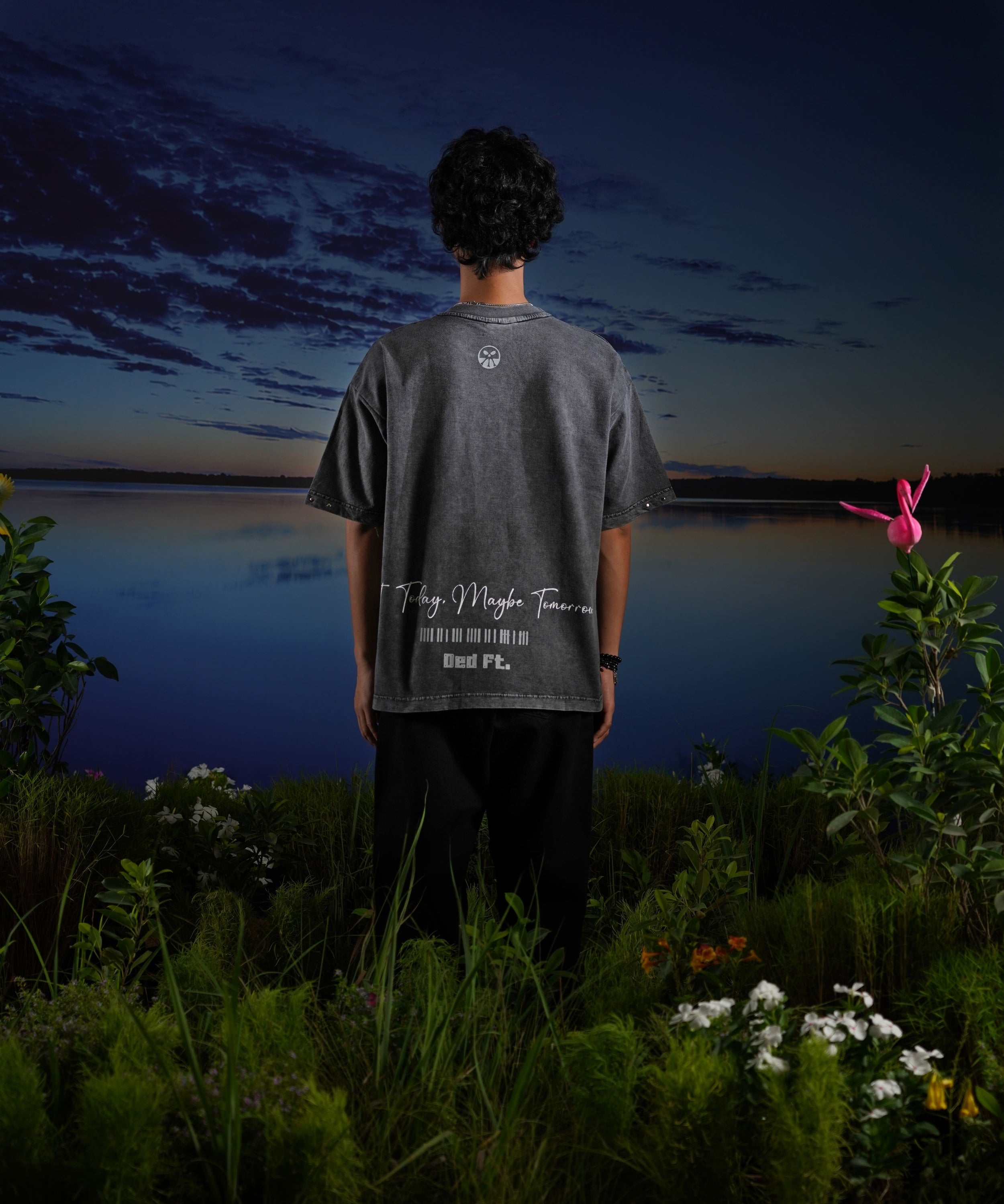 Dead Bloom Mineral Wash T shirt