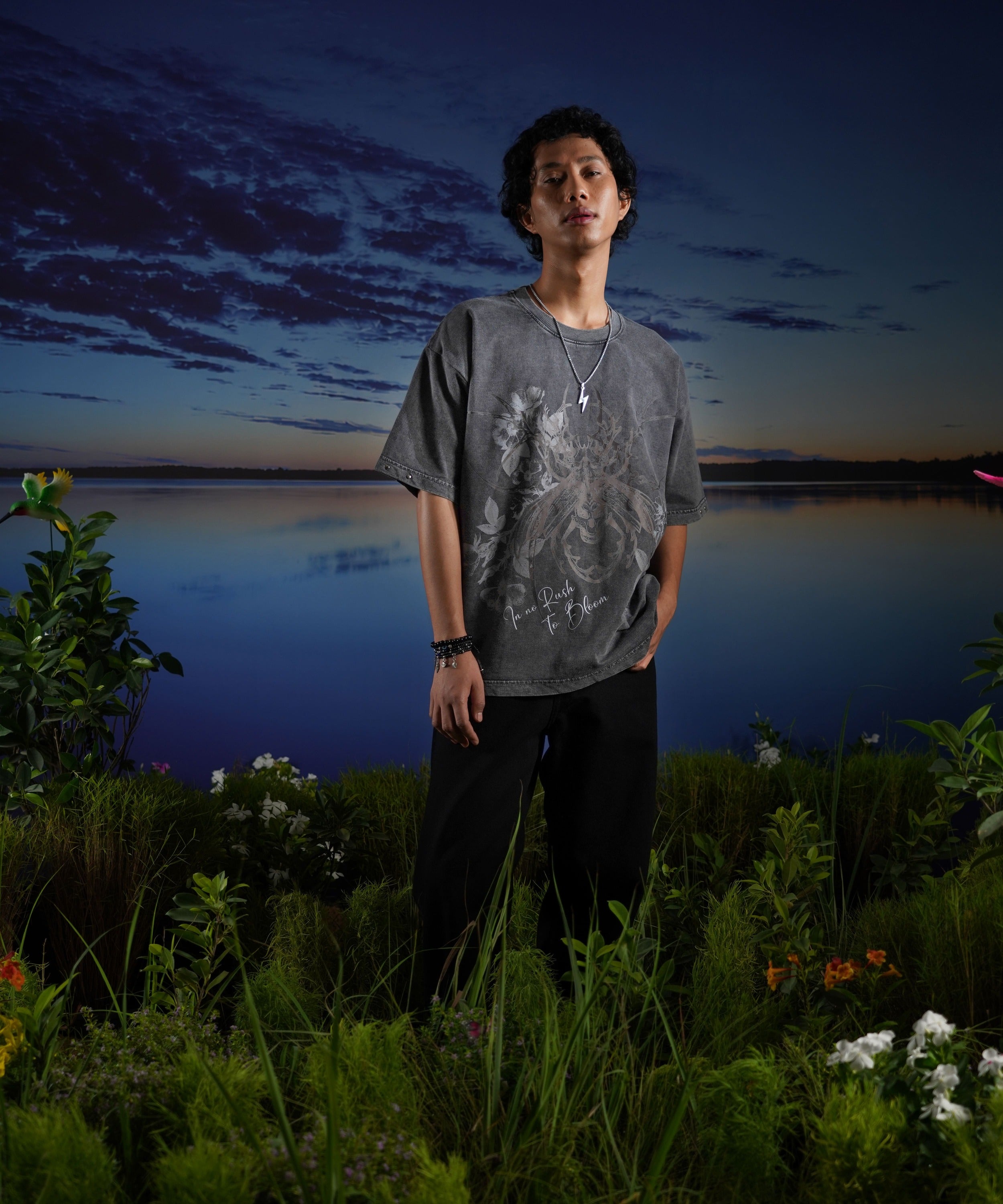 Dead Bloom Mineral Wash T shirt