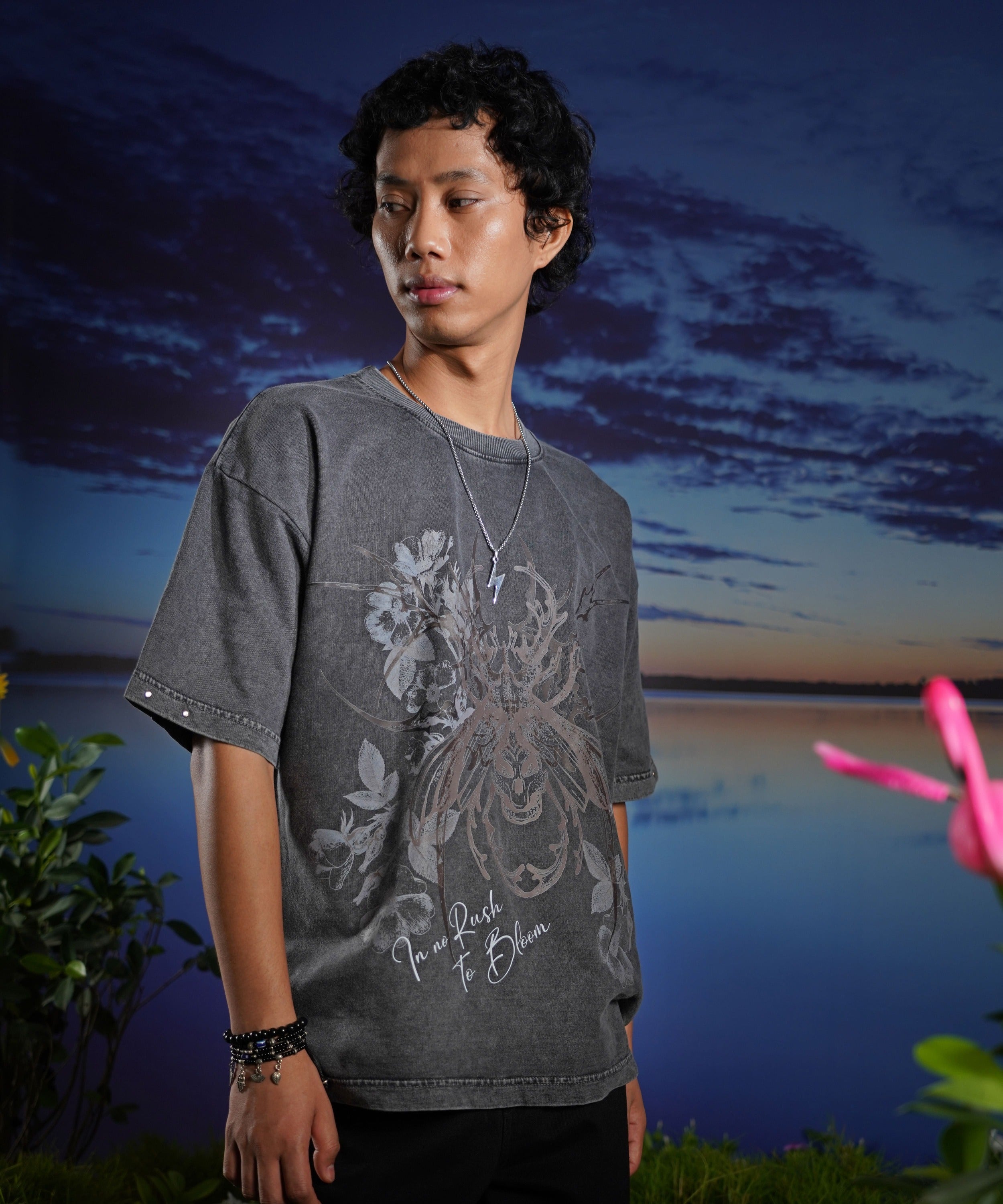 Dead Bloom Mineral Wash T shirt