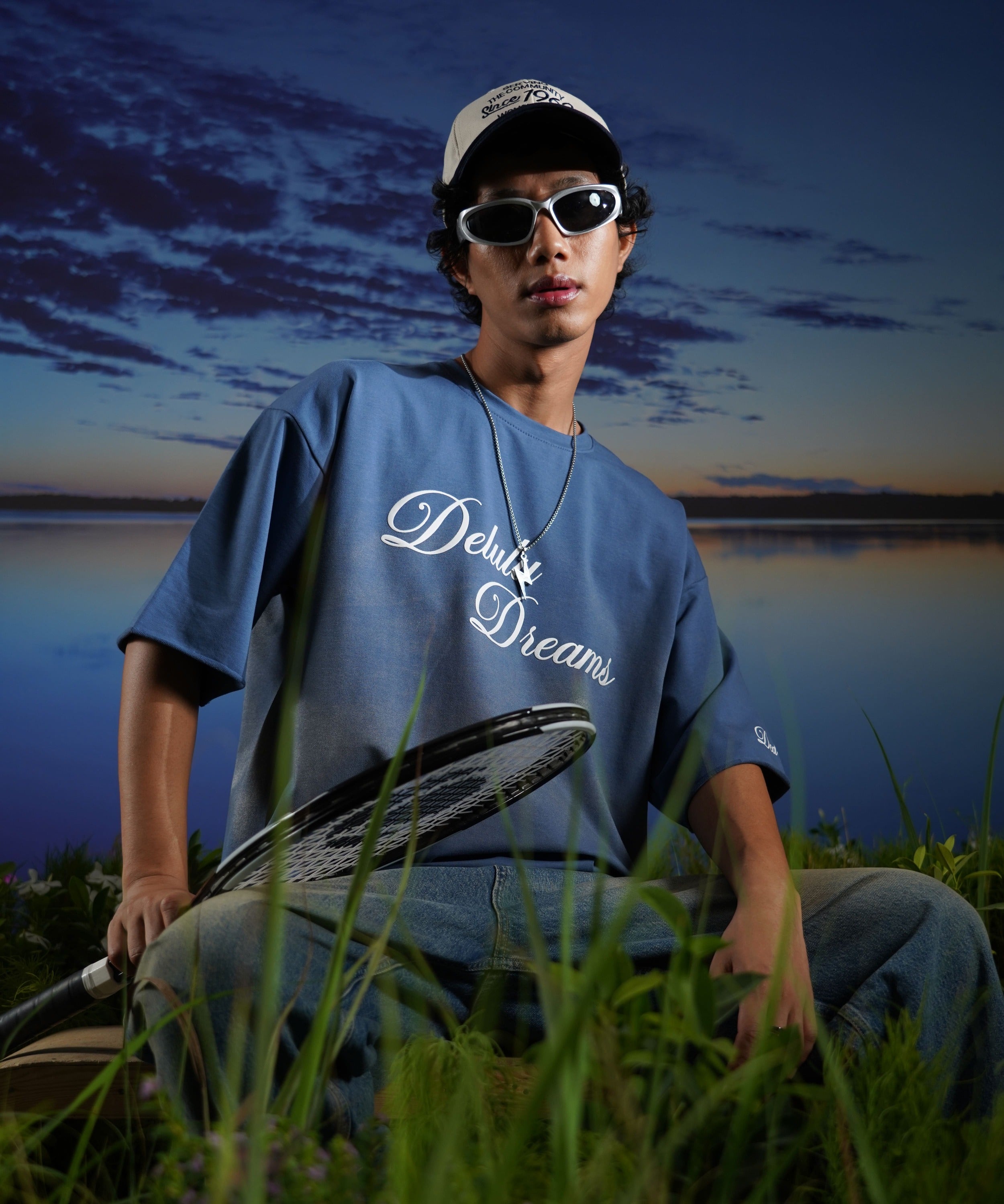 Delulu Dreams Cropped Graphic T-shirt